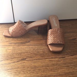 Leather block heeled mules